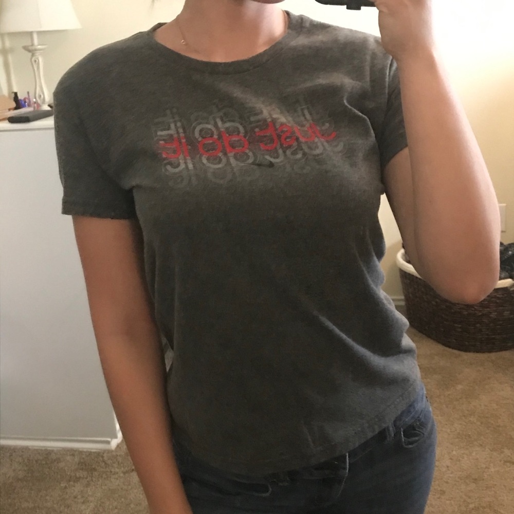adidas Top - Picture 2 of 2